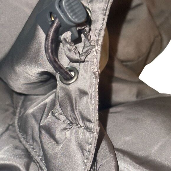 The North Face Gray 600 Insulated Down Quilted Hooded Puffer Jacket Ladies XS - Picture 11 of 15